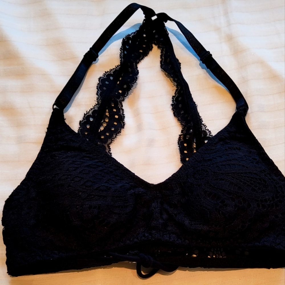 Sports bra padded